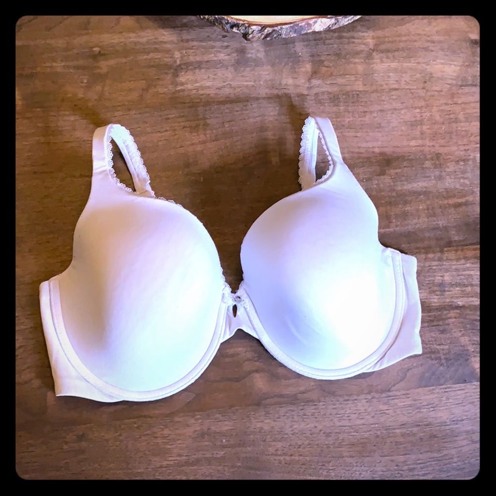 Body by Victoria lined perfect coverage bra